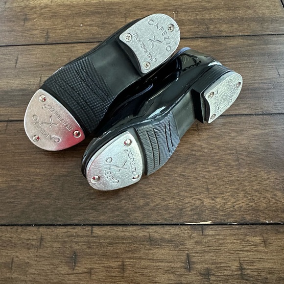 Toddler Tap 8WW - Picture 2 of 3